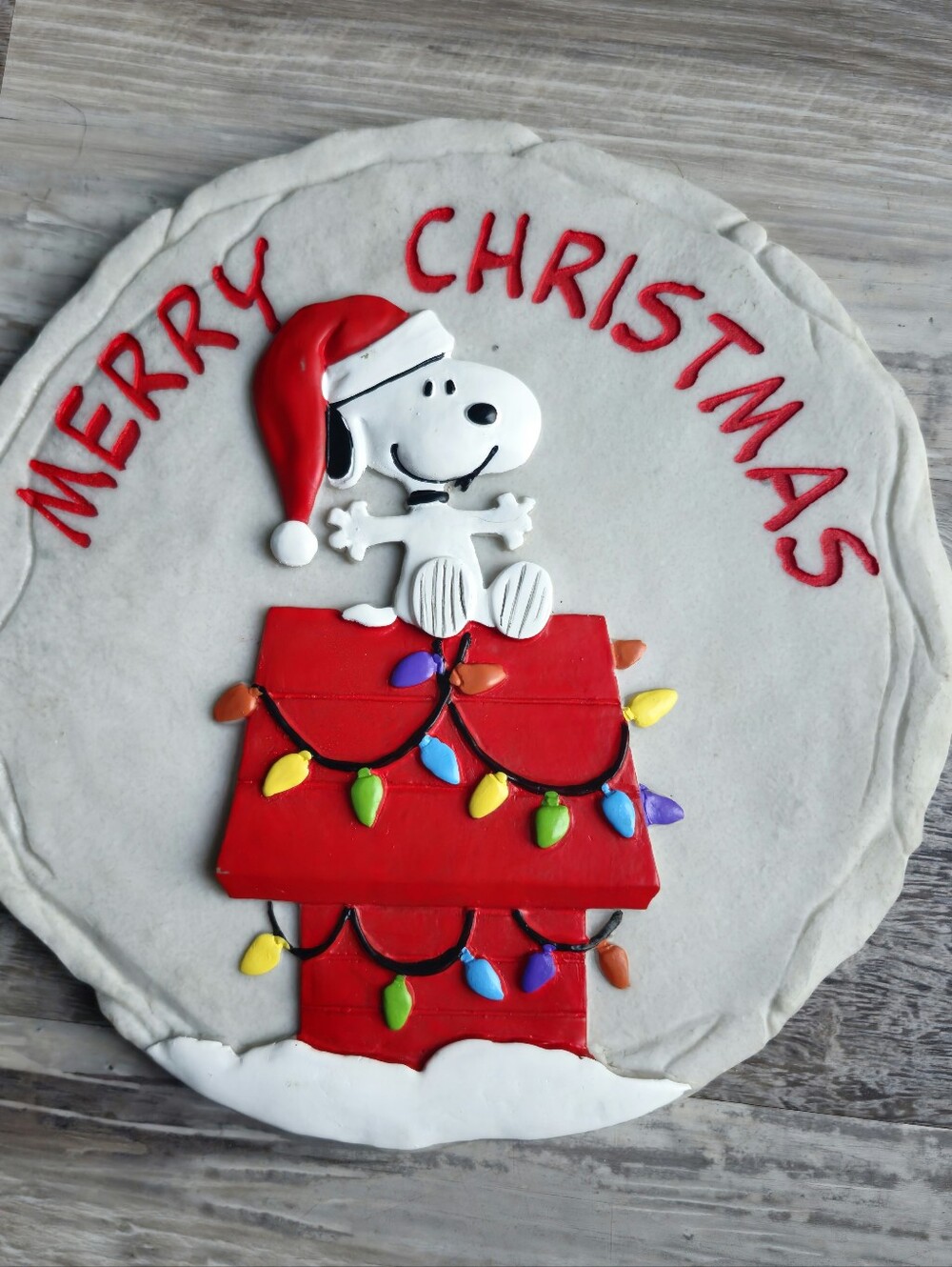 Peanuts Snoopy Christmas Wall Plaque Holiday Decor Doghouse Lights 10" 2022
